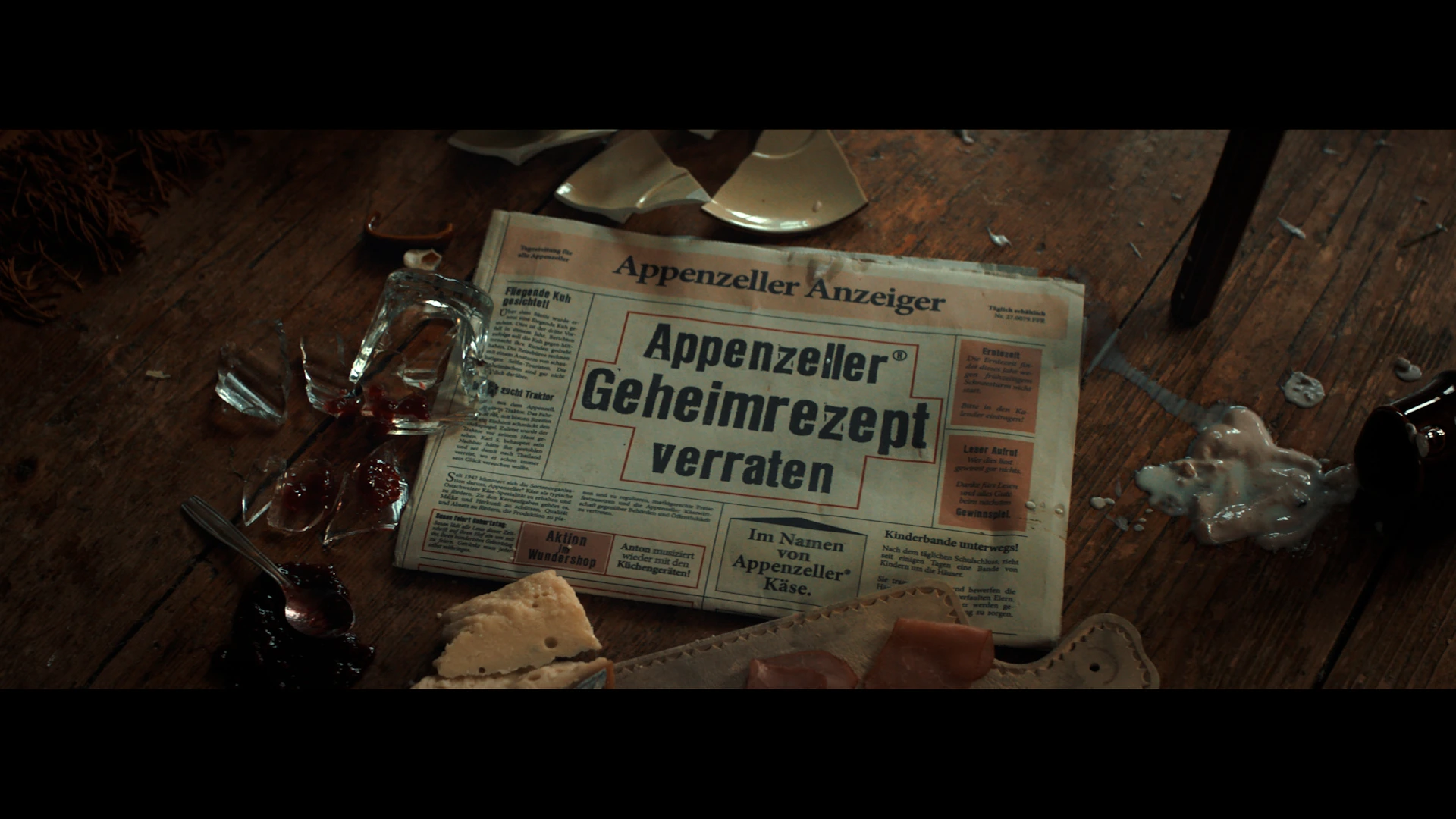 Image du film Appenzeller : un journal annonce la révélation de la recette secrète.